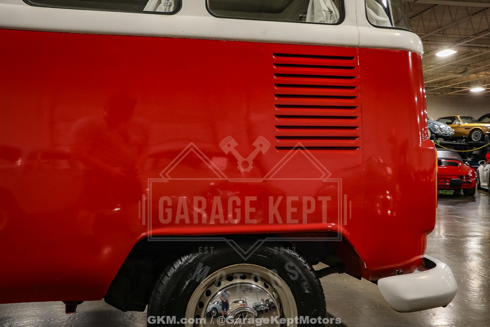1973-vw-type-2-bus-for-sale (132)