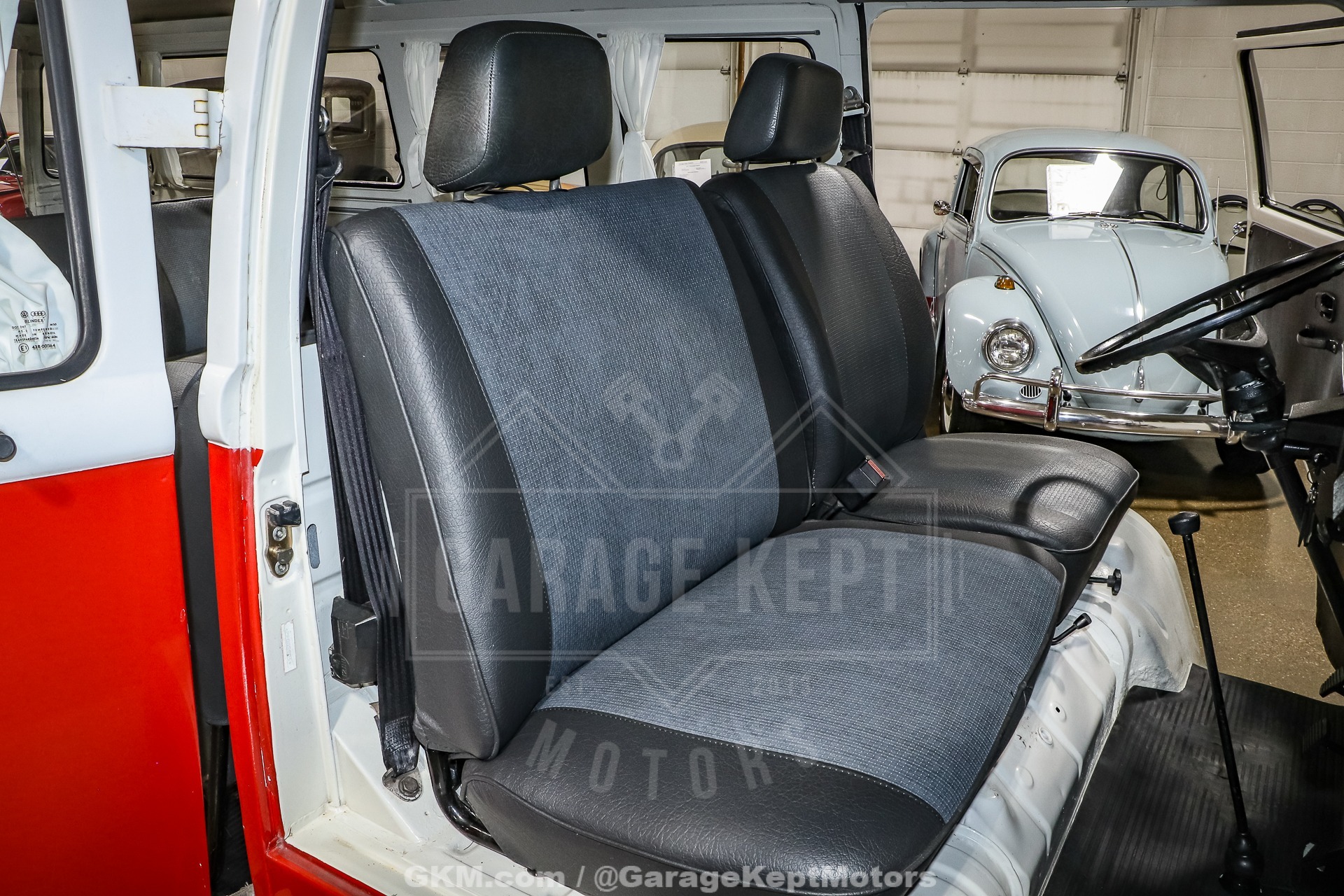 1973-vw-type-2-bus-for-sale (165)