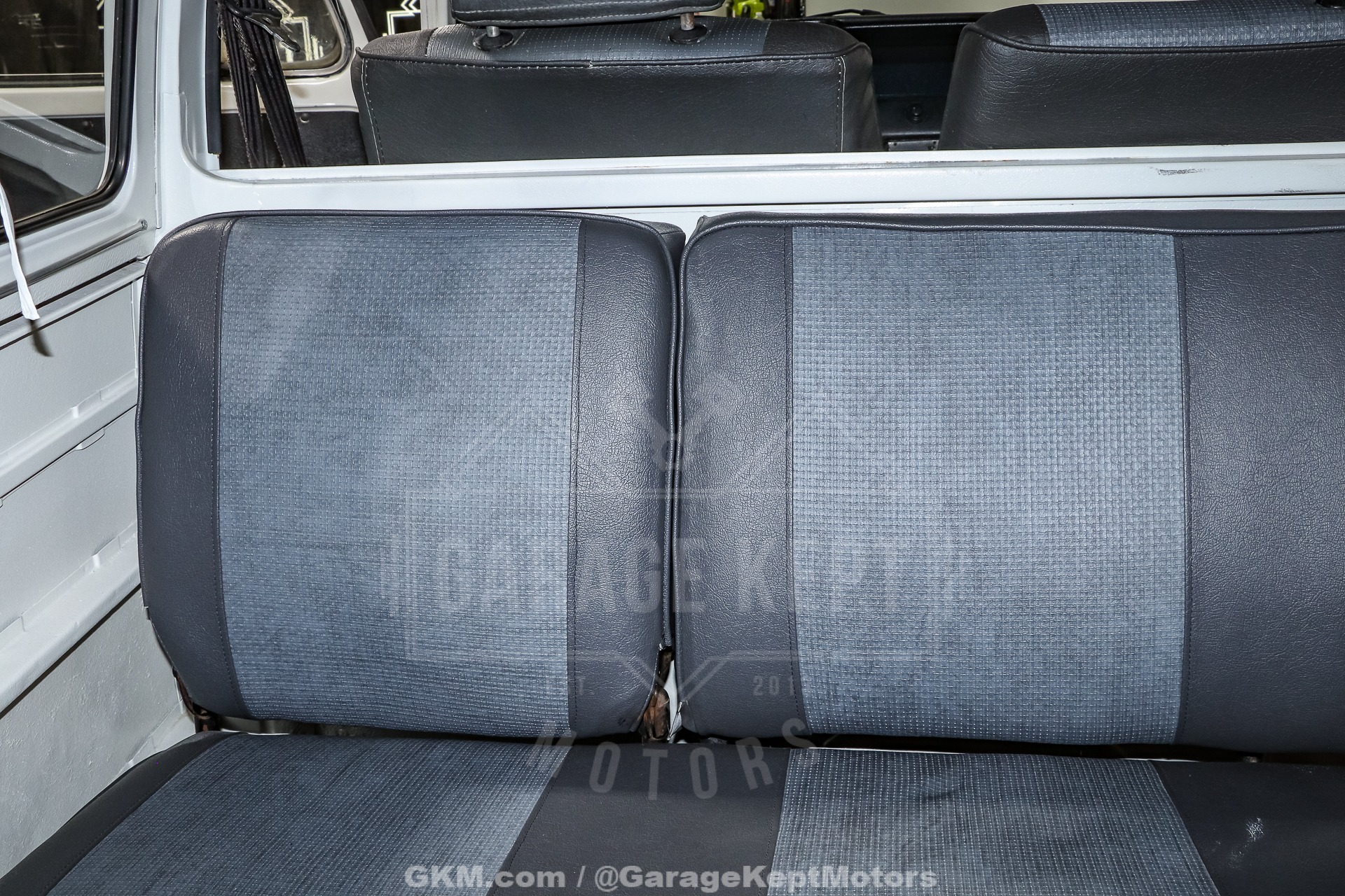 1973-vw-type-2-bus-for-sale (98)