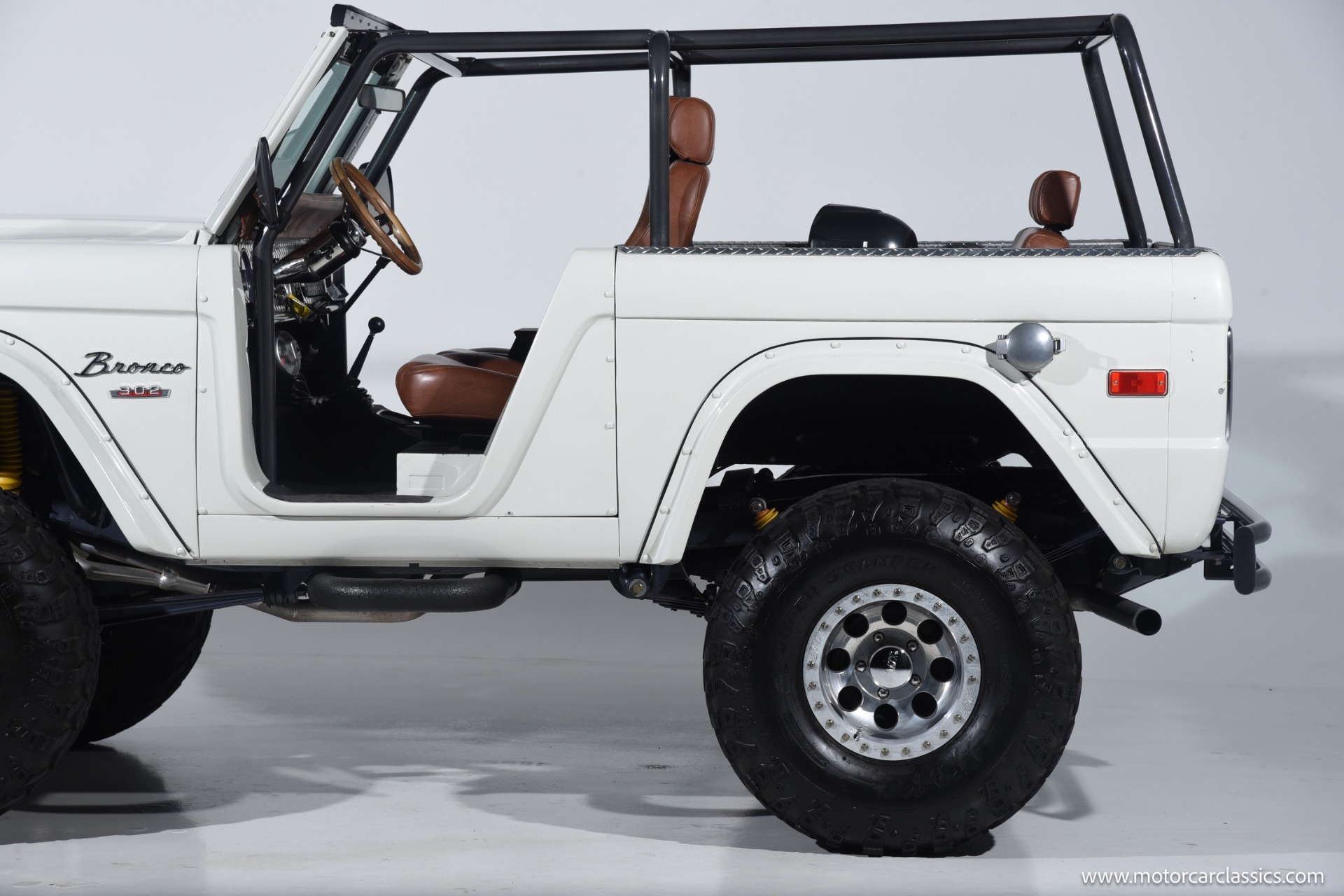 1974-ford-bronco-for-sale-farmingdale-ny-57