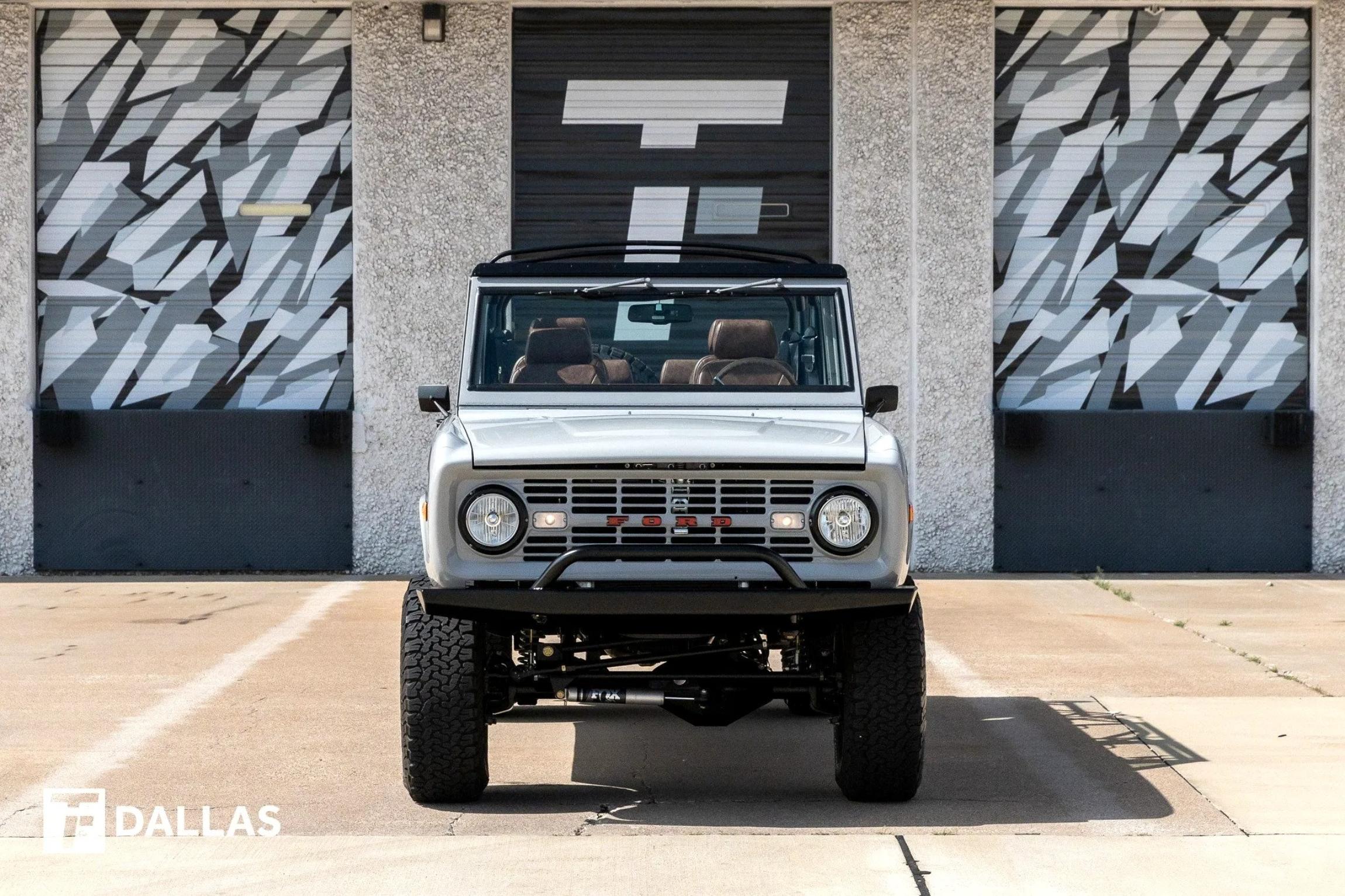 1974-ford-bronco-vintage-modern-for-sale-dallas-tx-3
