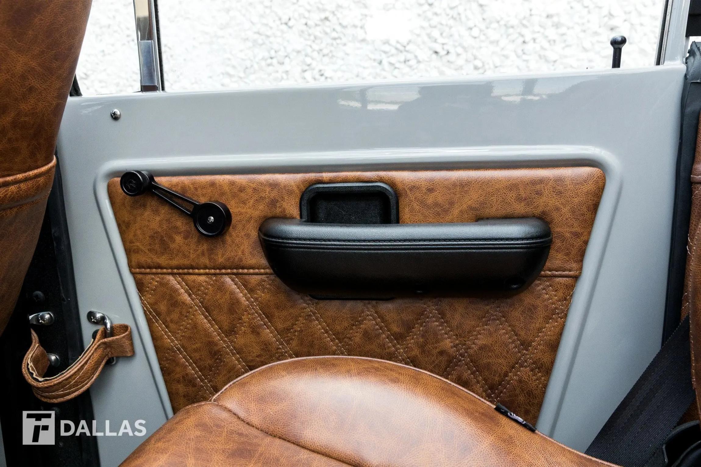 1974-ford-bronco-vintage-modern-for-sale-dallas-tx-37