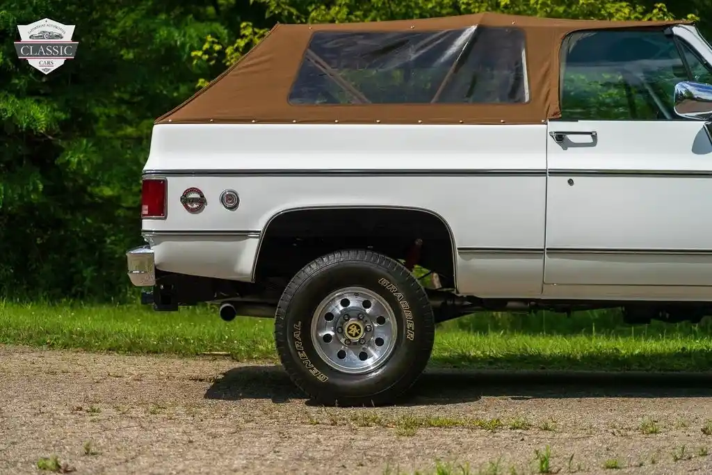 1976-chevrolet-k5-blazer-cheyenne-4x4-for-sale-15