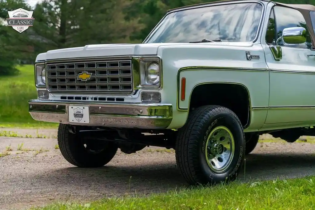 1976-chevrolet-k5-blazer-cheyenne-4x4-for-sale-24