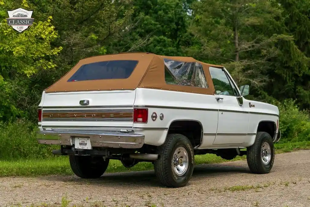 1976-chevrolet-k5-blazer-cheyenne-4x4-for-sale-31