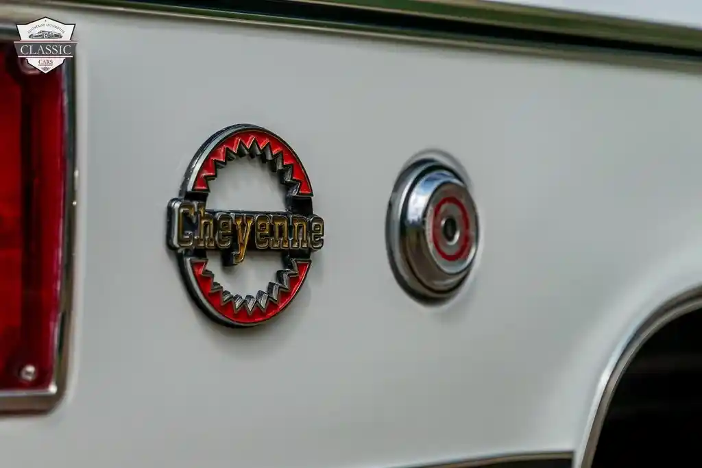 1976-chevrolet-k5-blazer-cheyenne-4x4-for-sale-33