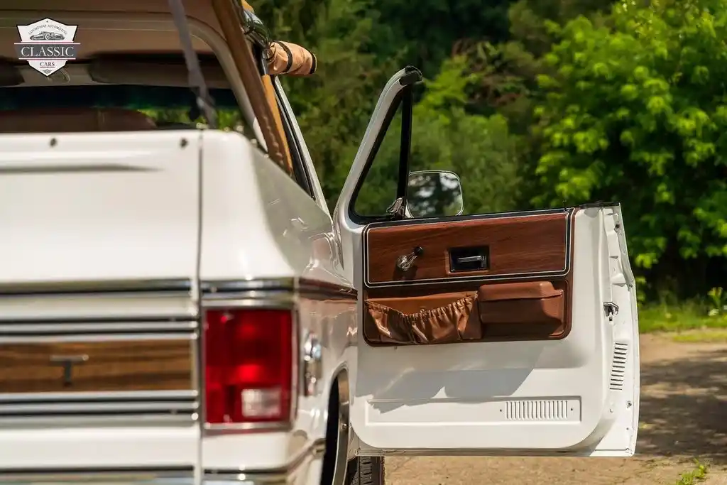 1976-chevrolet-k5-blazer-cheyenne-4x4-for-sale-63