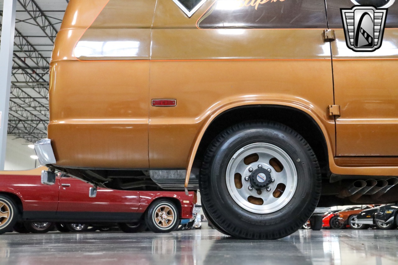 1977-dodge-b300-van (122)