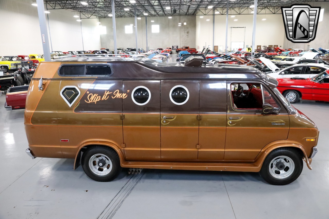 1977-dodge-b300-van (128)