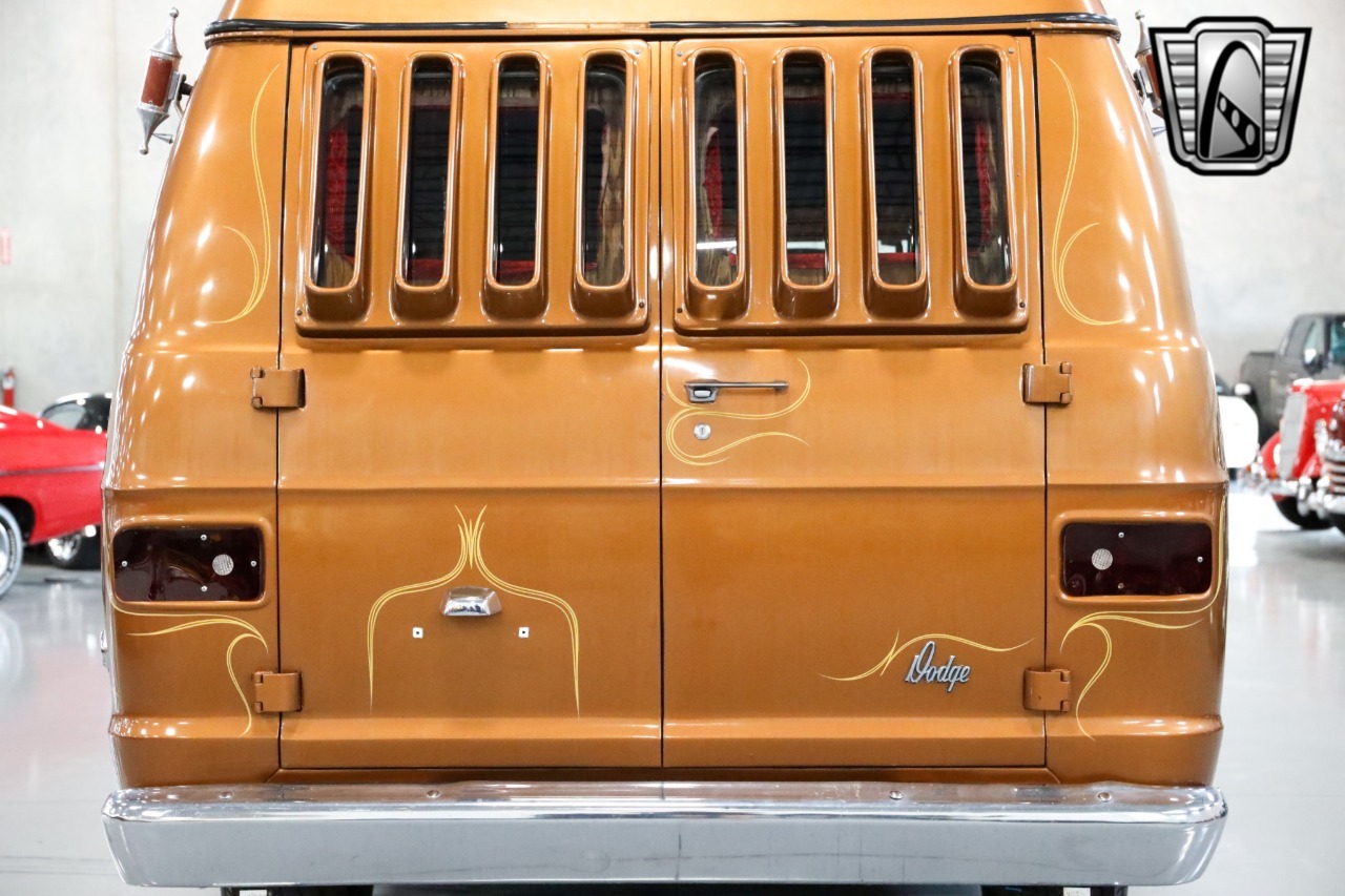 1977-dodge-b300-van (131)