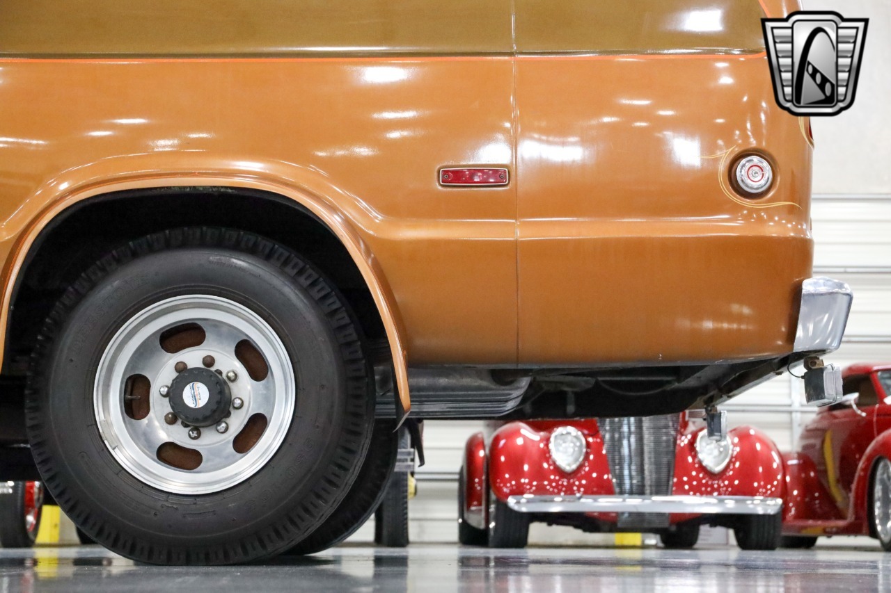 1977-dodge-b300-van (136)