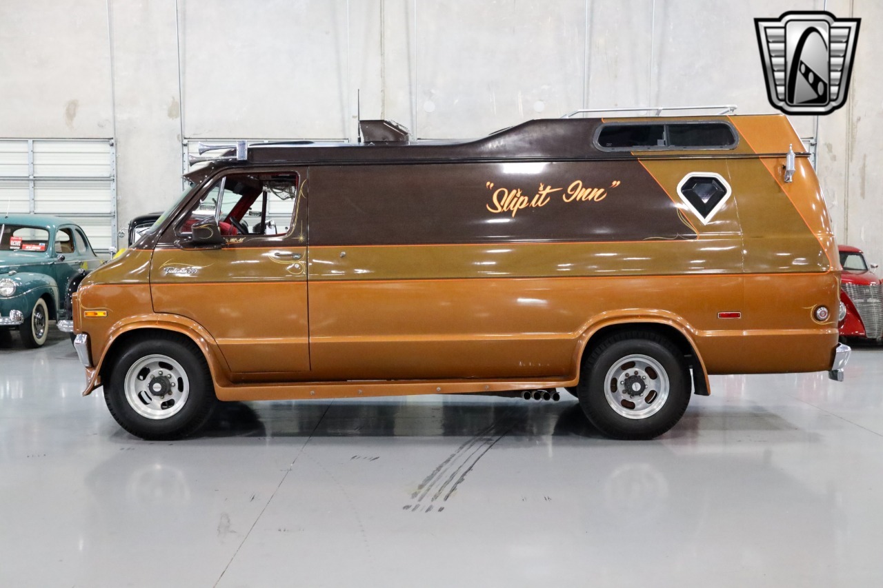 1977-dodge-b300-van (146)