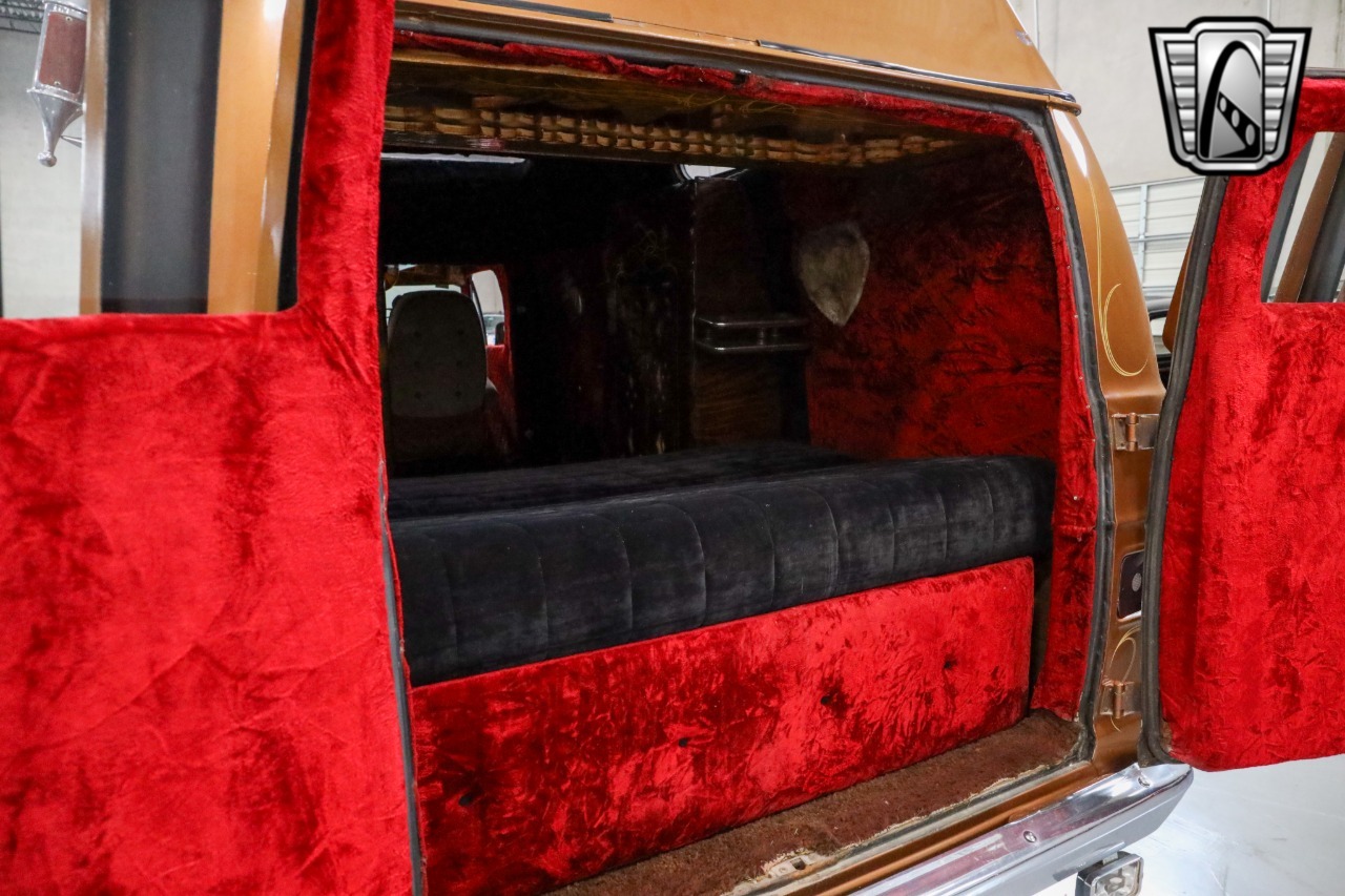 1977-dodge-b300-van (78)