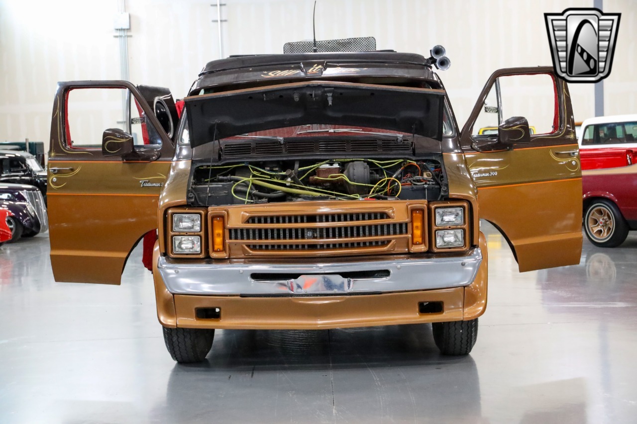 1977-dodge-b300-van (91)