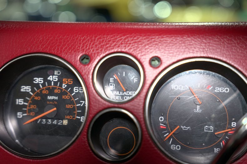 1981-chevrolet-g10-weekender-conversion (25)