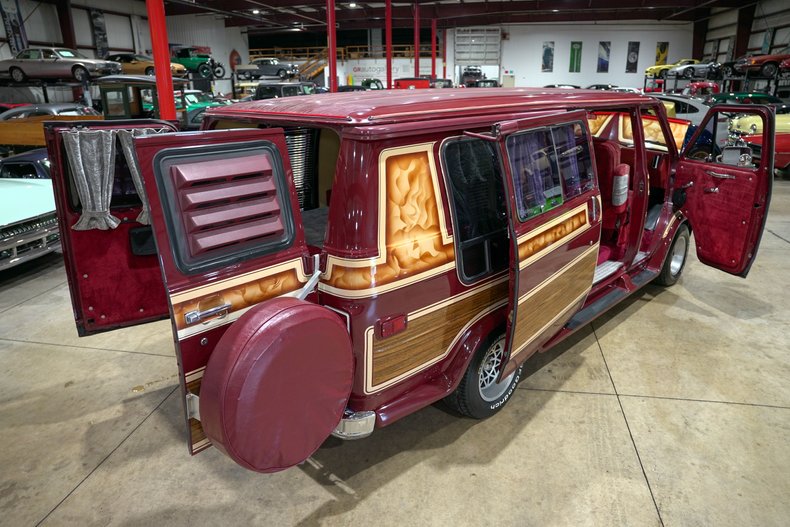 1981-chevrolet-g10-weekender-conversion (27)