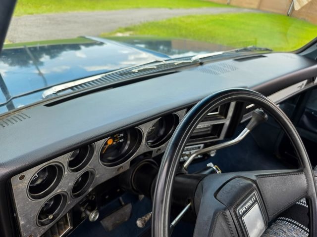 1982-chevy-c10-silverado (13)