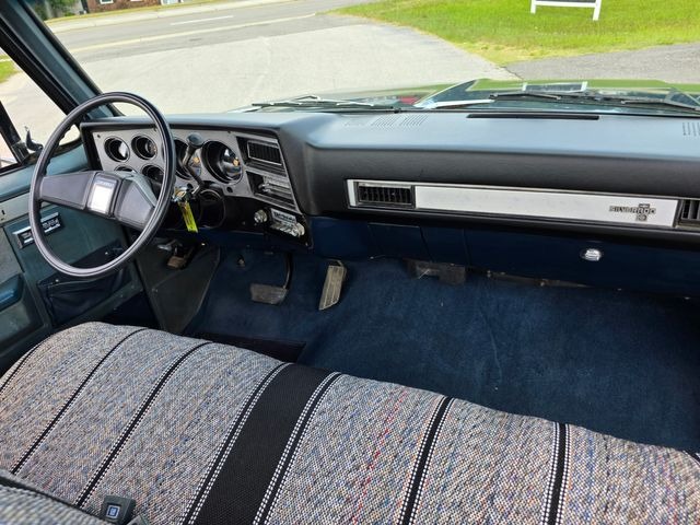 1982-chevy-c10-silverado (15)