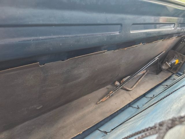 1982-chevy-c10-silverado (19)
