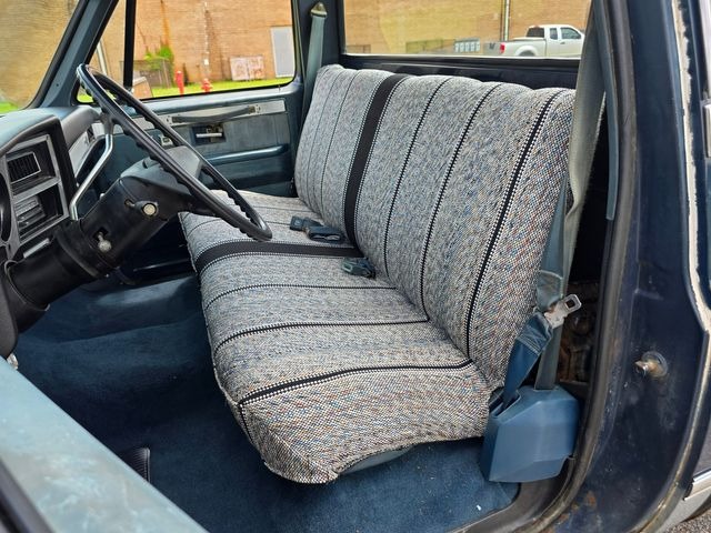 1982-chevy-c10-silverado (21)