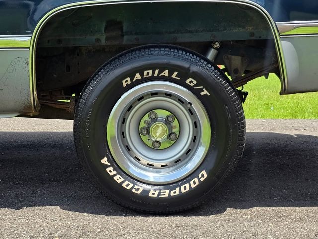 1982-chevy-c10-silverado (35)