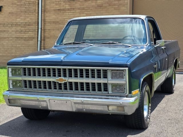 1982-chevy-c10-silverado (48)