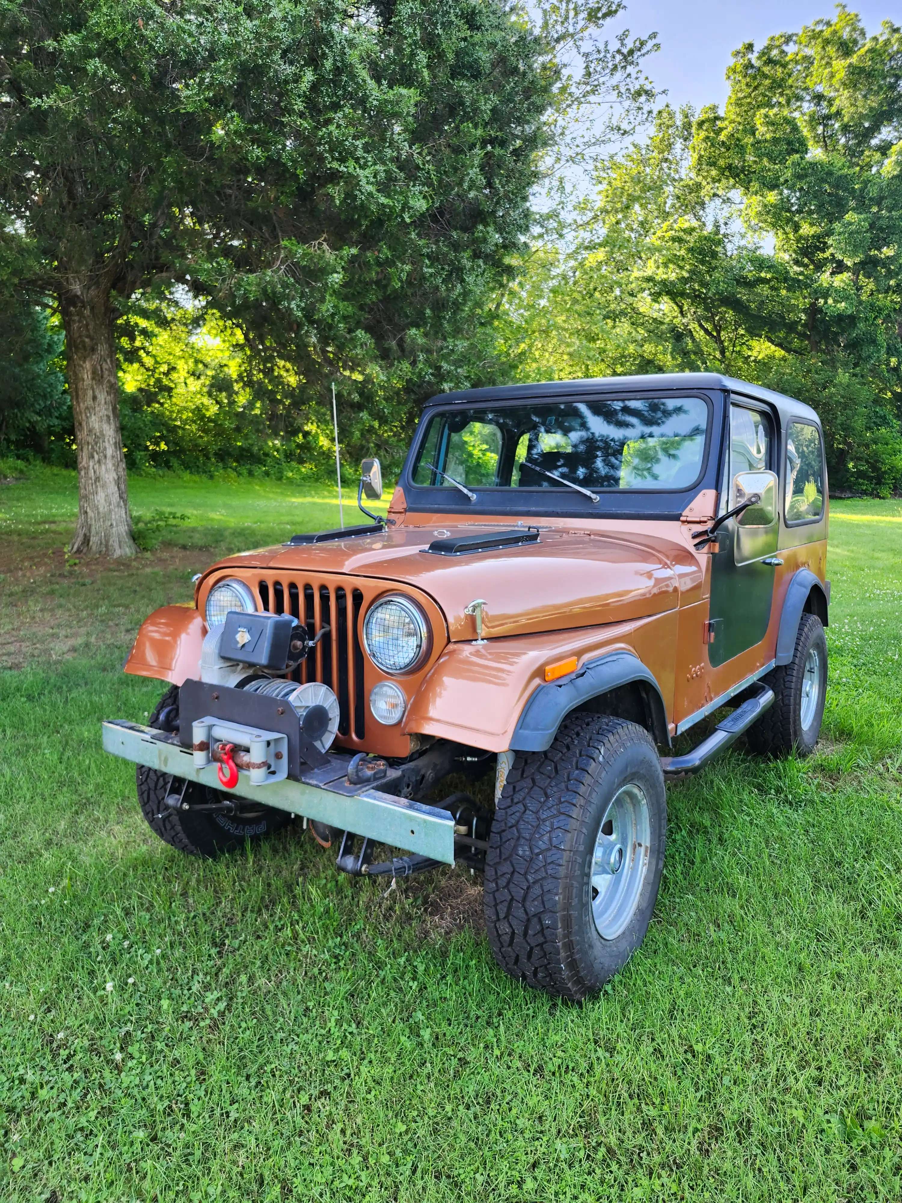 1983-jeep-cj-7-for-sale-02