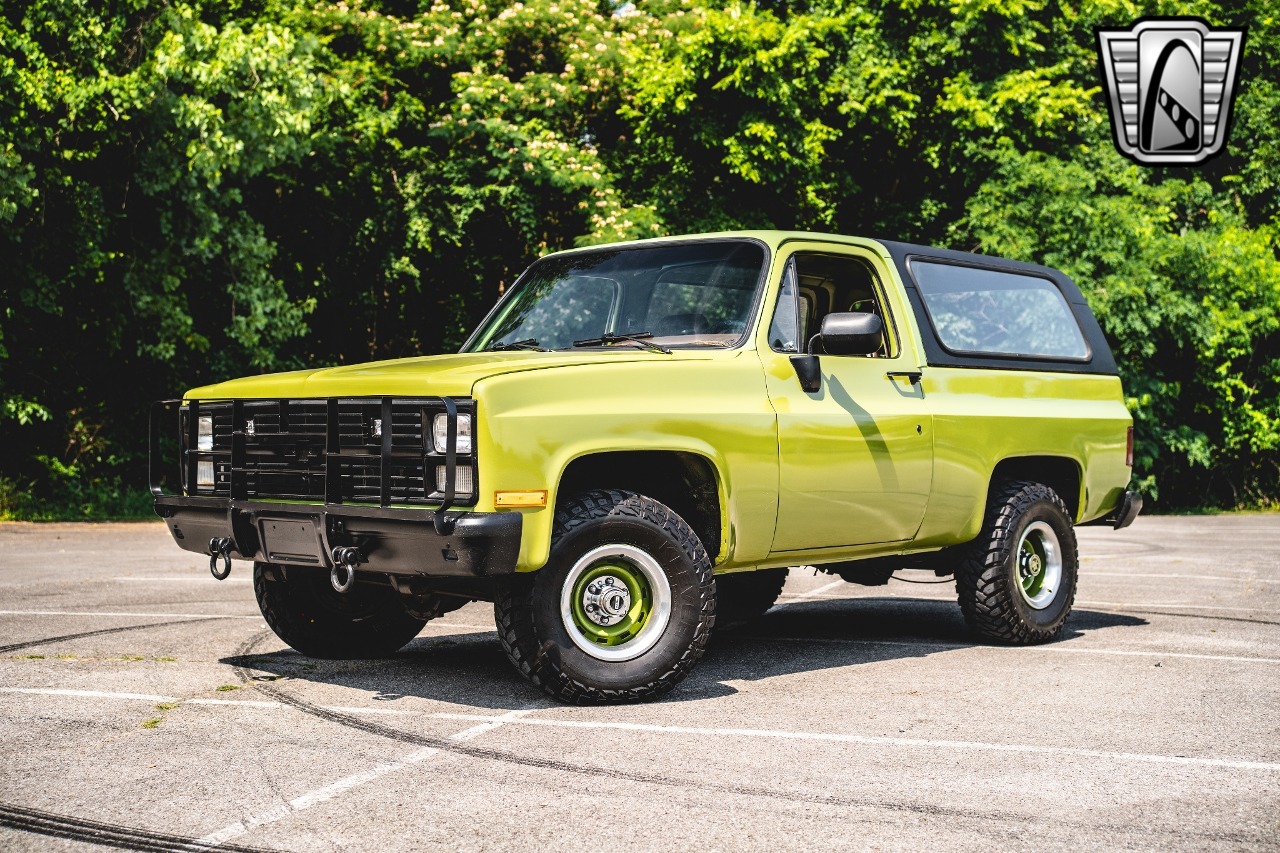 1985-gmc-k5-blazer-military (102)