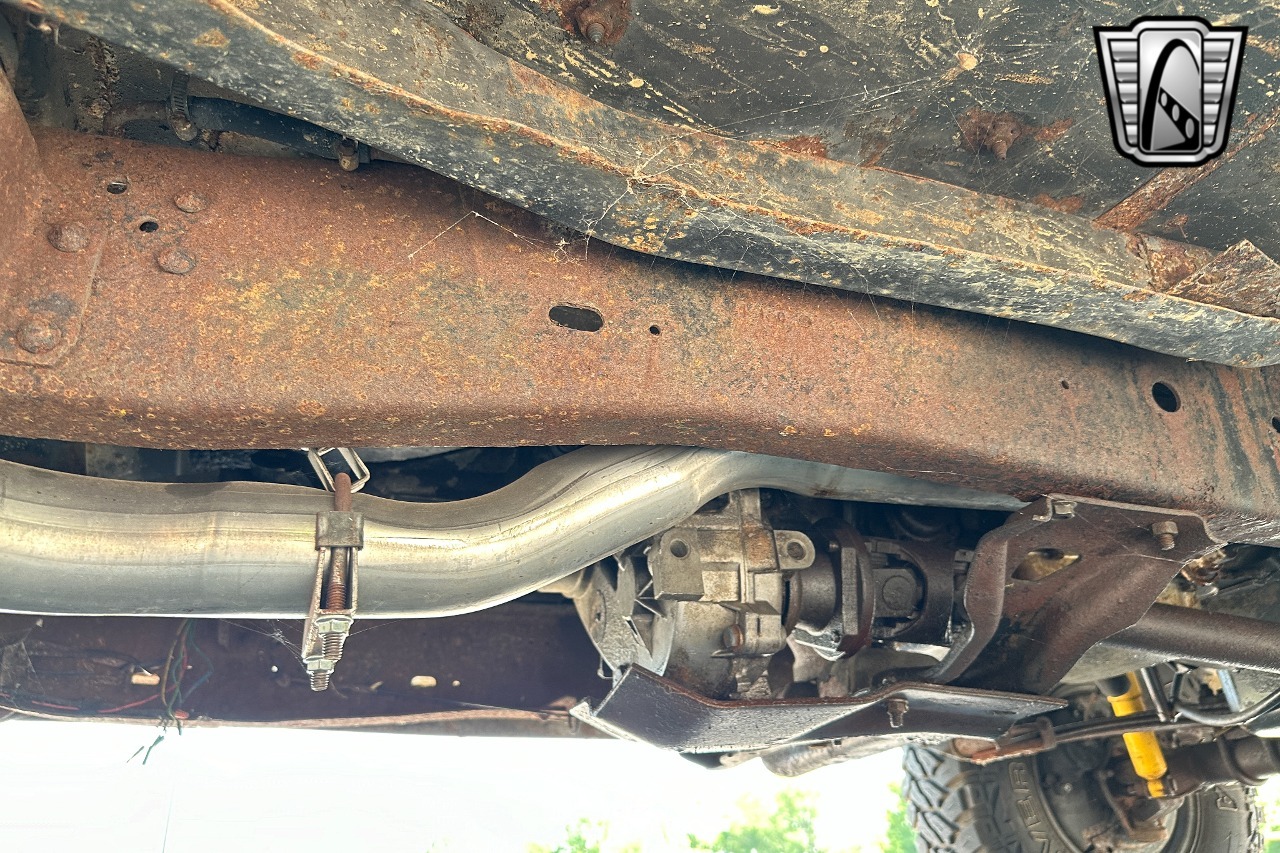 1985-gmc-k5-blazer-military (4)