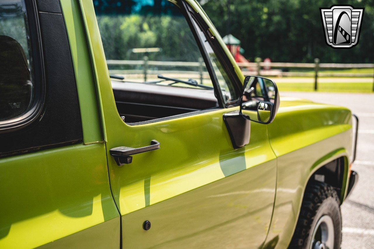 1985-gmc-k5-blazer-military (56)
