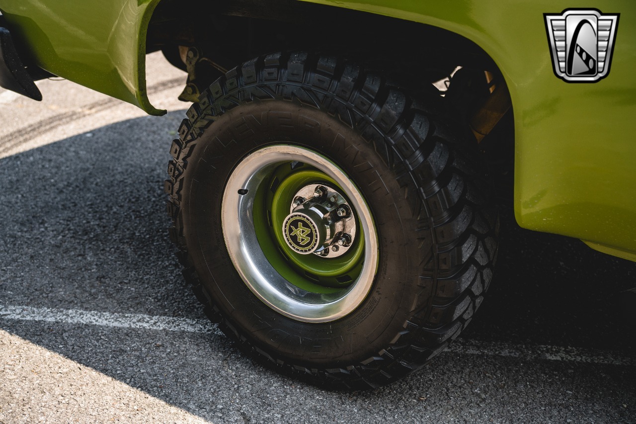 1985-gmc-k5-blazer-military (58)