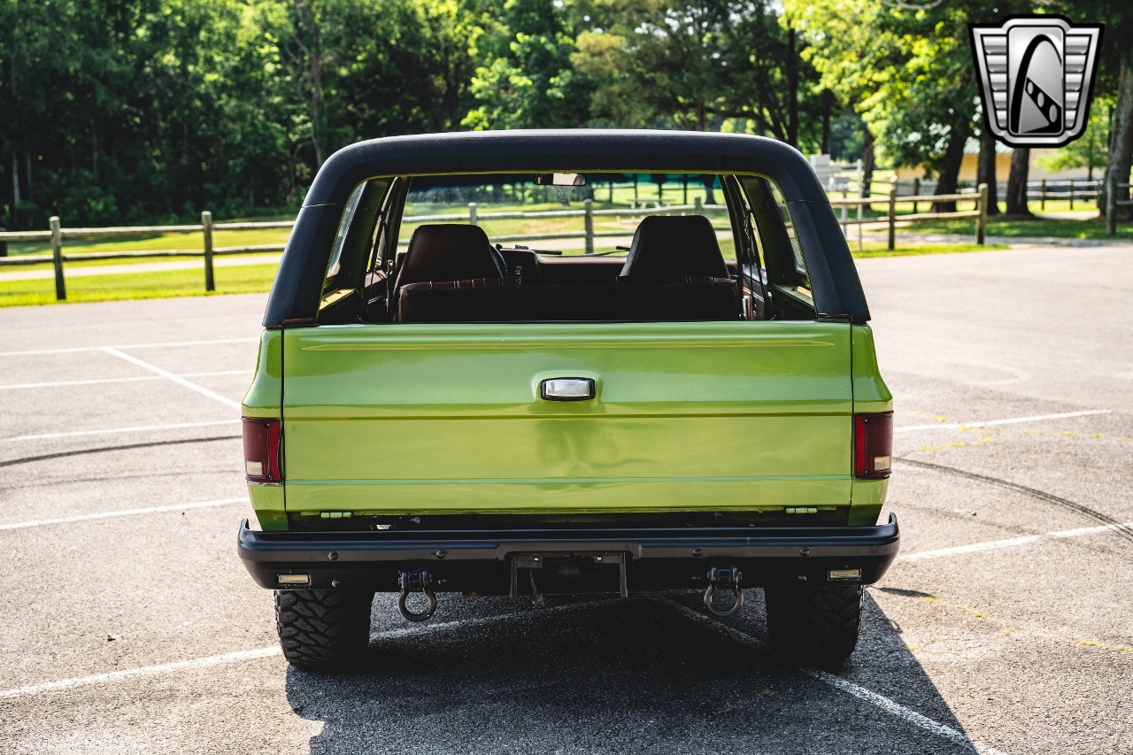 1985-gmc-k5-blazer-military (92)