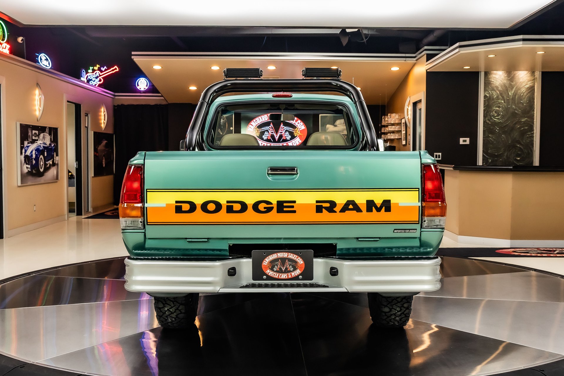 1986-dodge-ram-50-sport-4x4-pickup-13