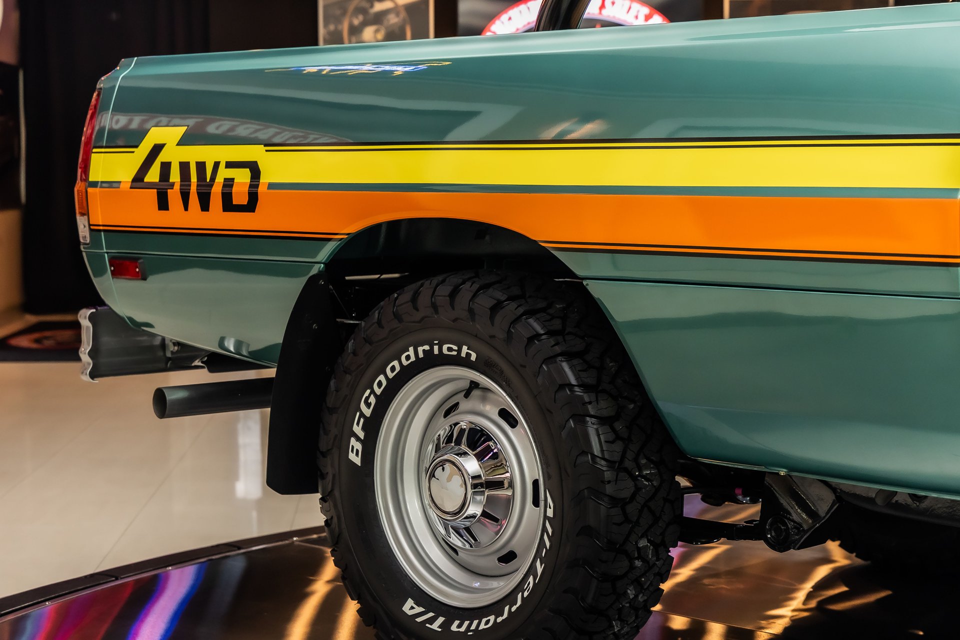 1986-dodge-ram-50-sport-4x4-pickup-21