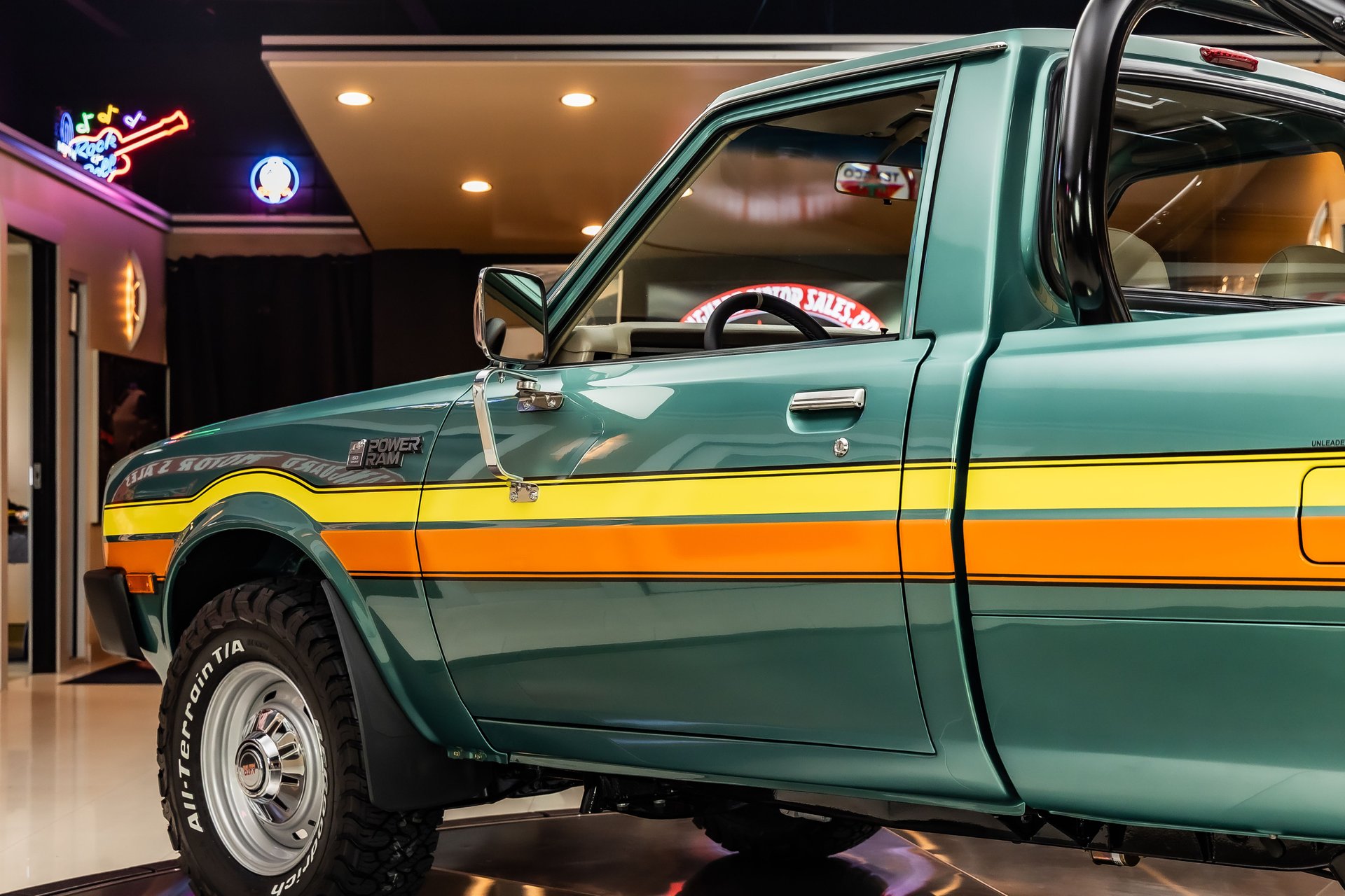 1986-dodge-ram-50-sport-4x4-pickup-34