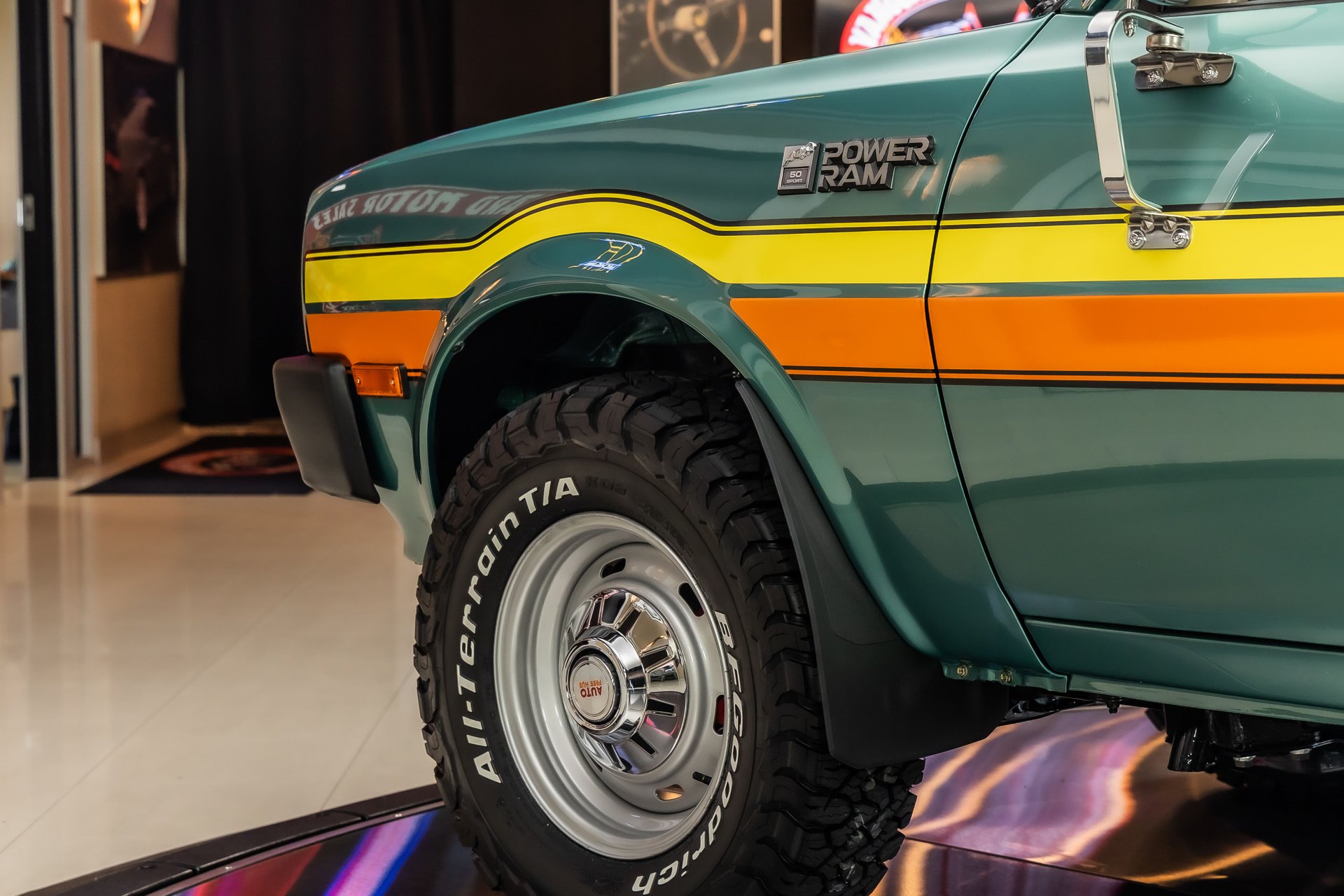1986-dodge-ram-50-sport-4x4-pickup-35