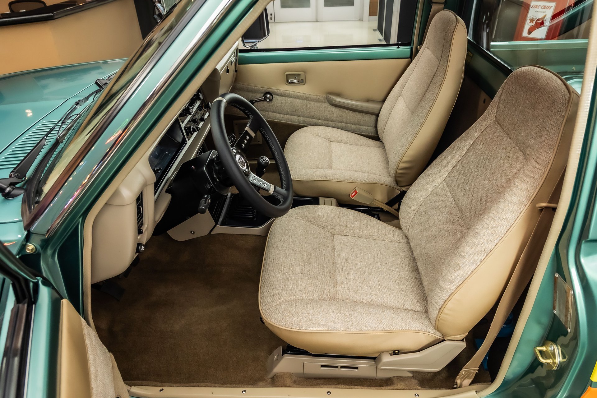 1986-dodge-ram-50-sport-4x4-pickup-52