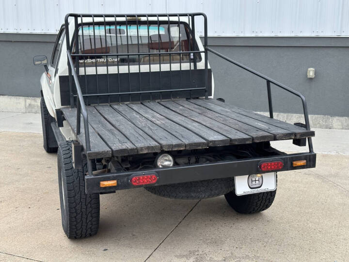 1986-toyota-pickup-sr5 (10)