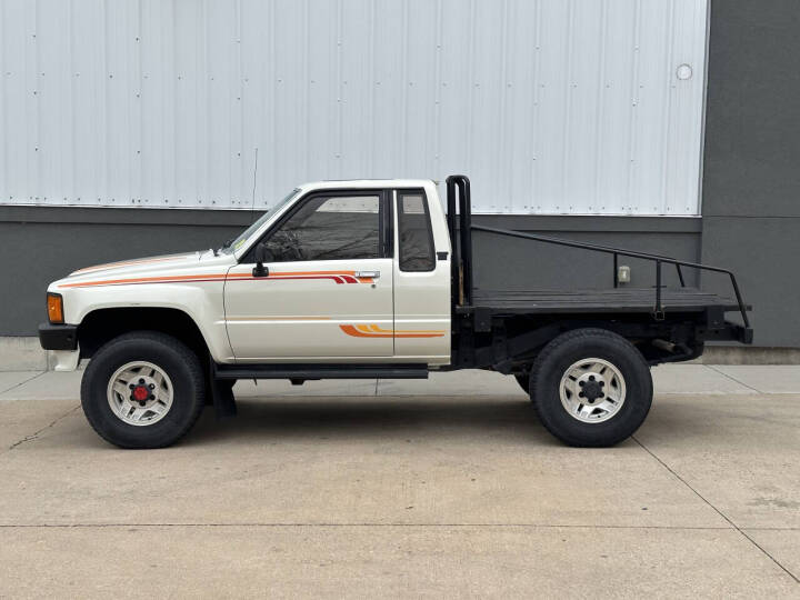 1986-toyota-pickup-sr5 (5)