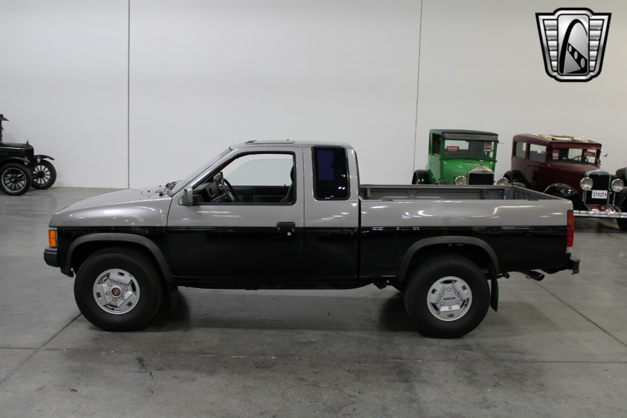 1987-nissan-d21-king-cab-for-sale-05
