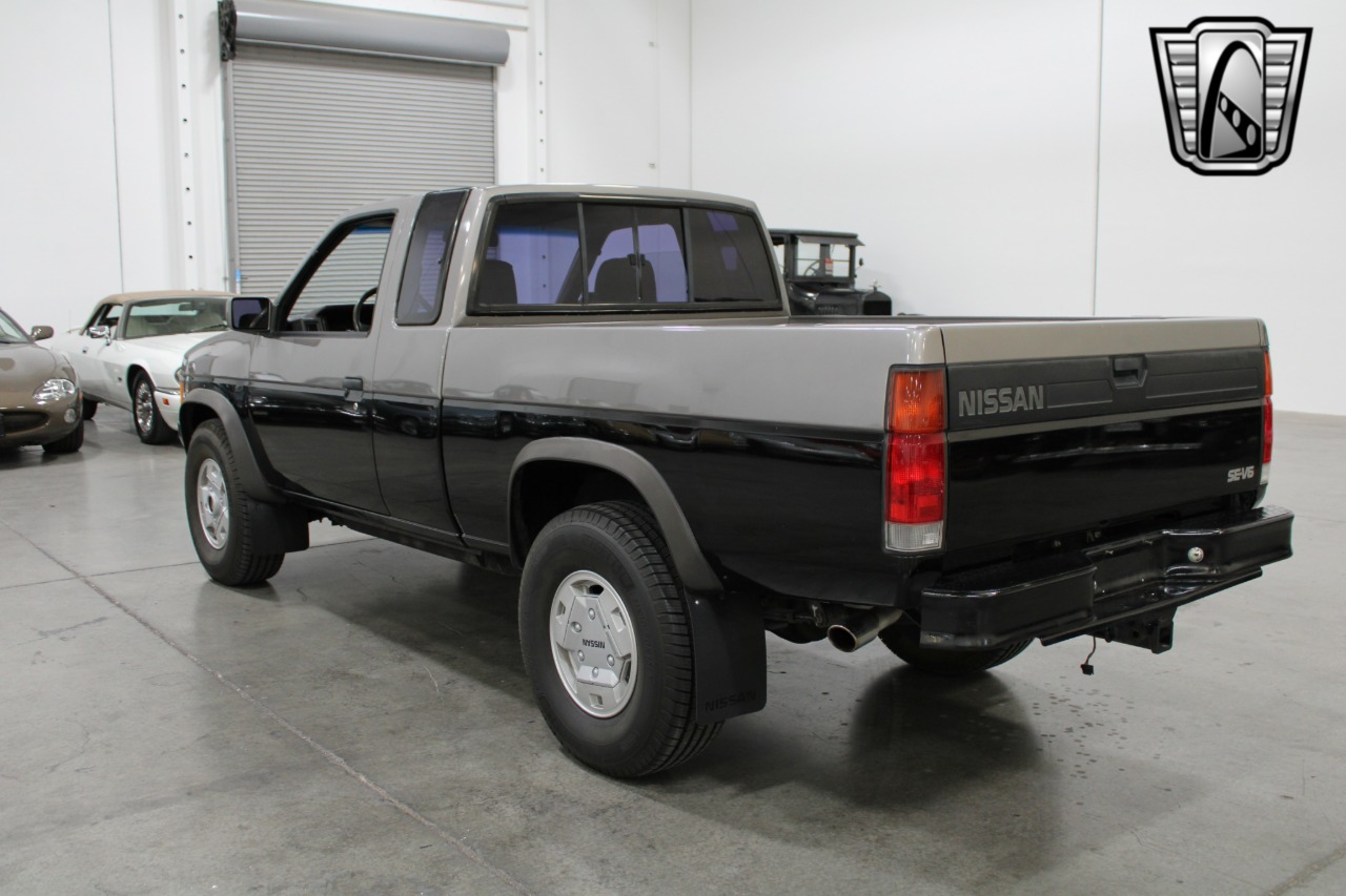1987-nissan-d21-king-cab-for-sale-11