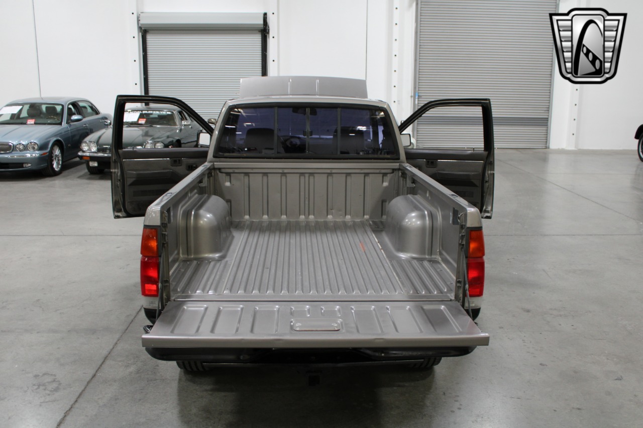 1987-nissan-d21-king-cab-for-sale-18