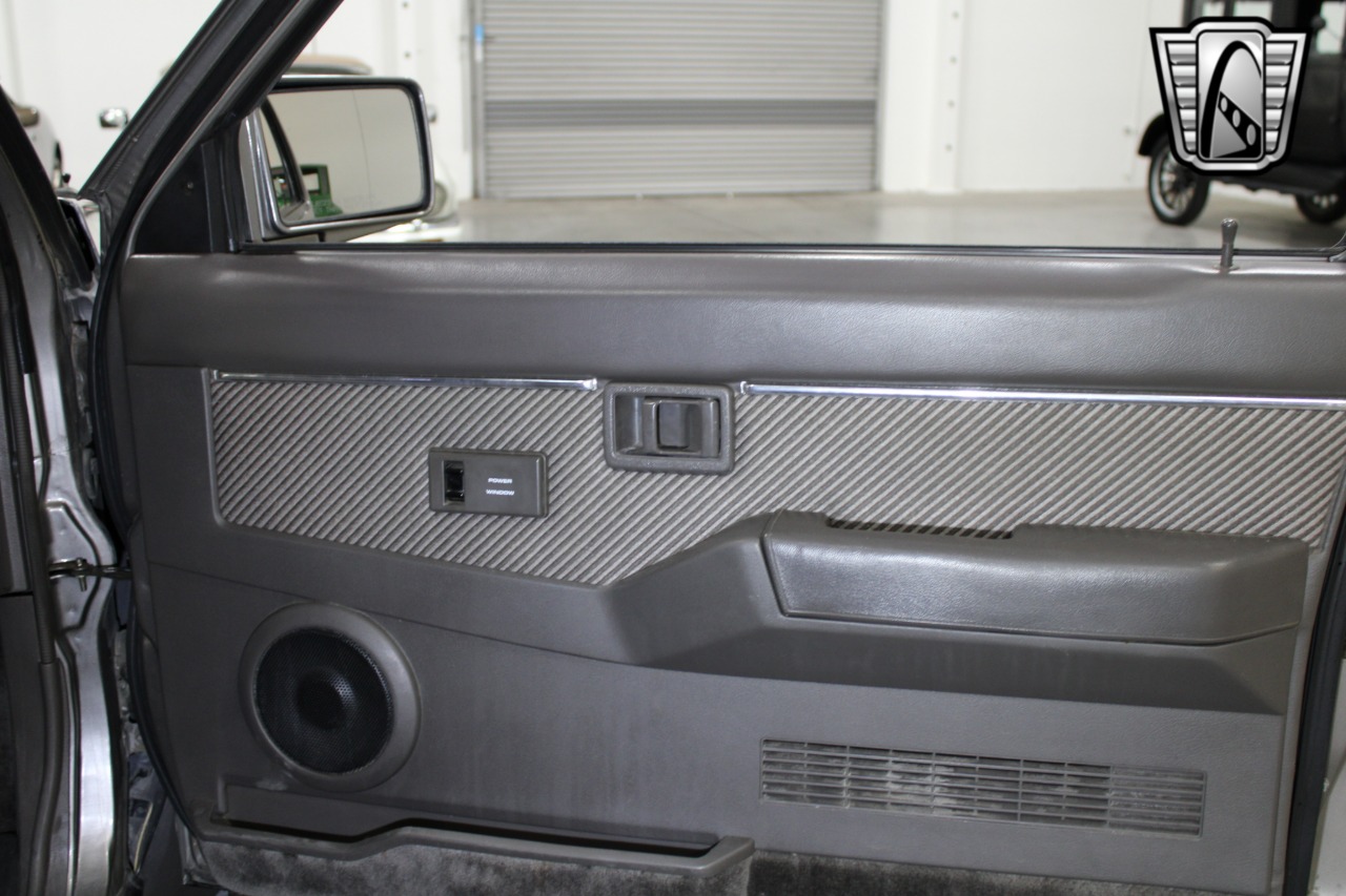 1987-nissan-d21-king-cab-for-sale-43