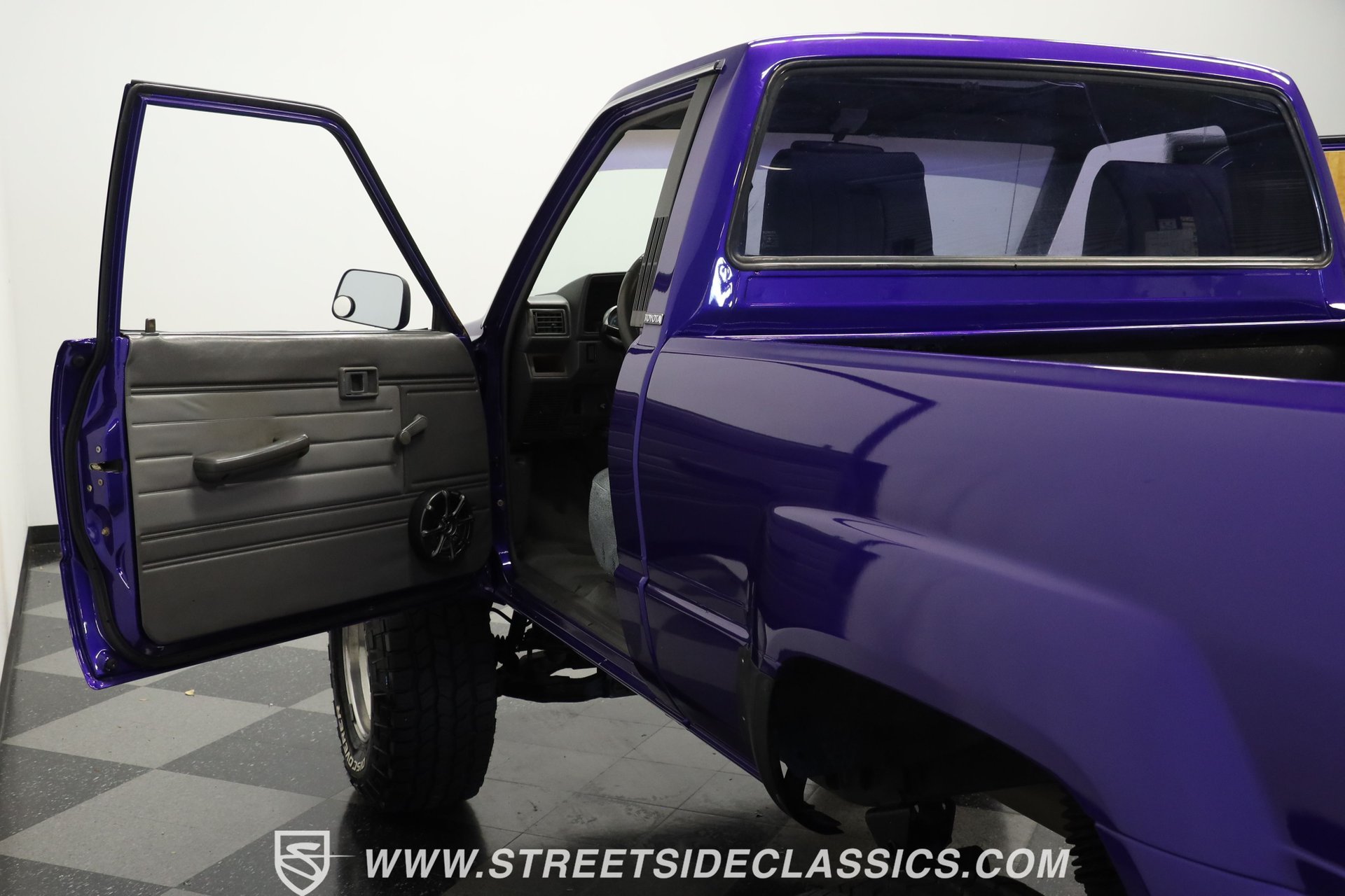 1987-toyota-pickup-4x4-5-speed (21)