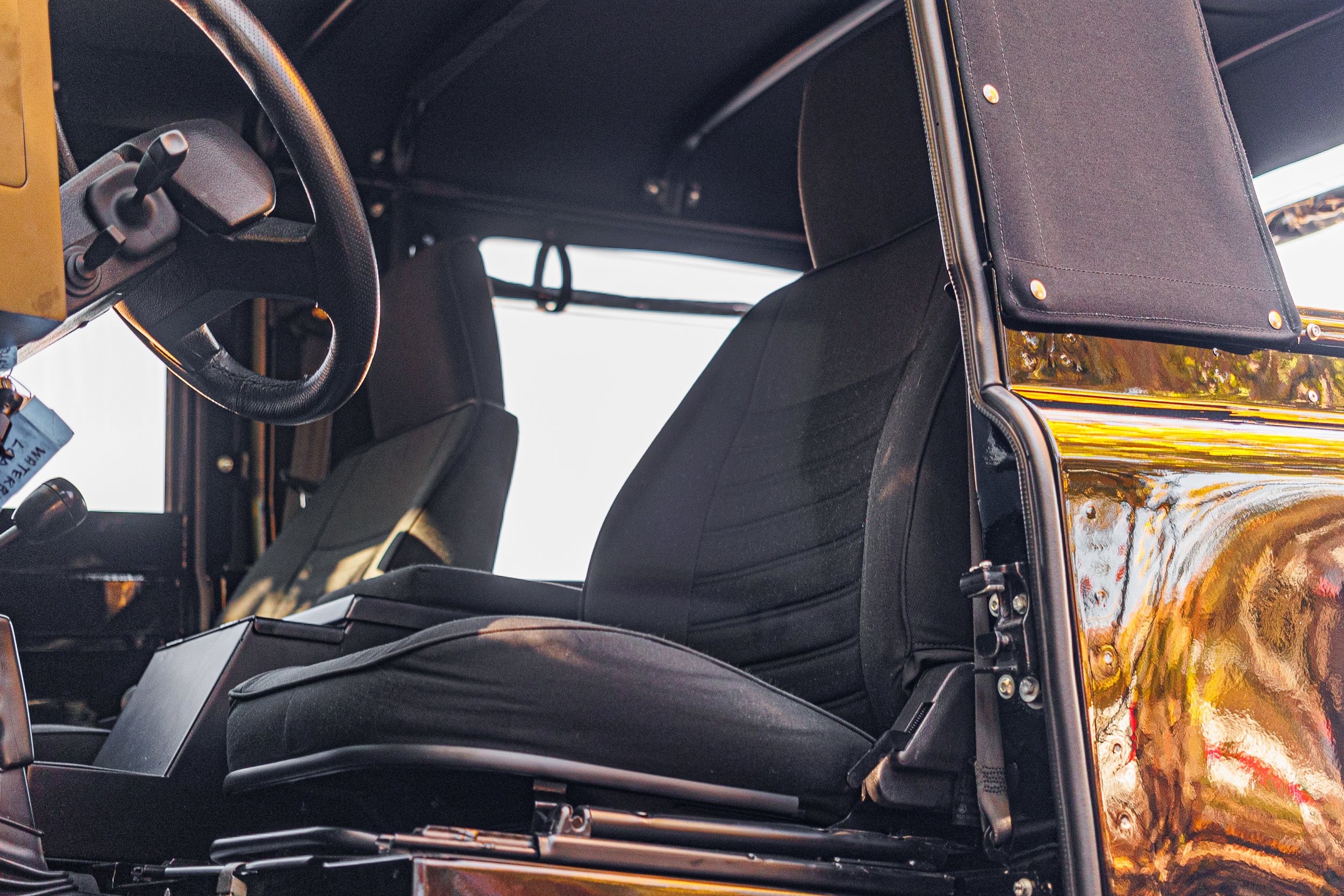 1988-land-rover-defender-90-soft-top (12)