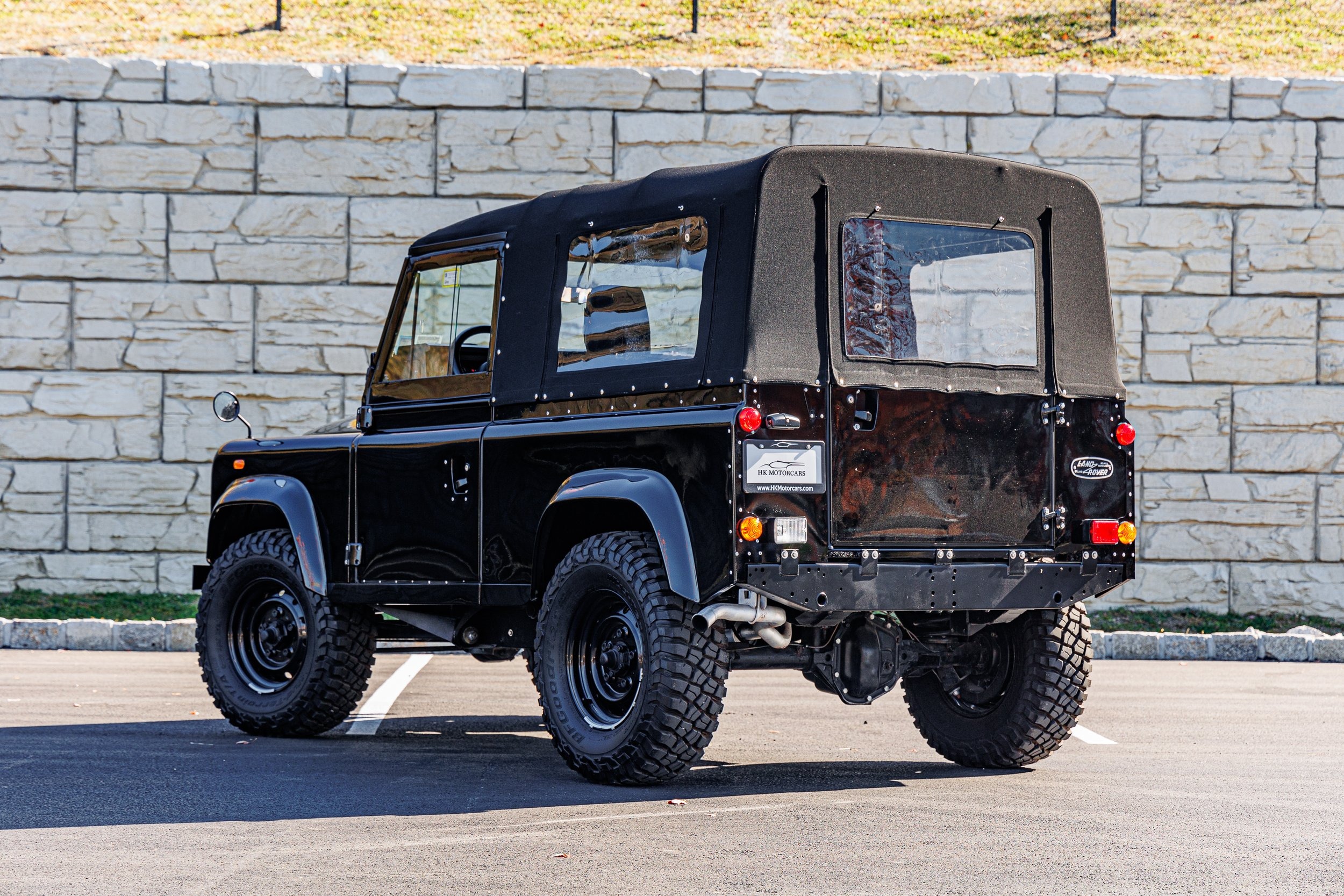 1988-land-rover-defender-90-soft-top (16)