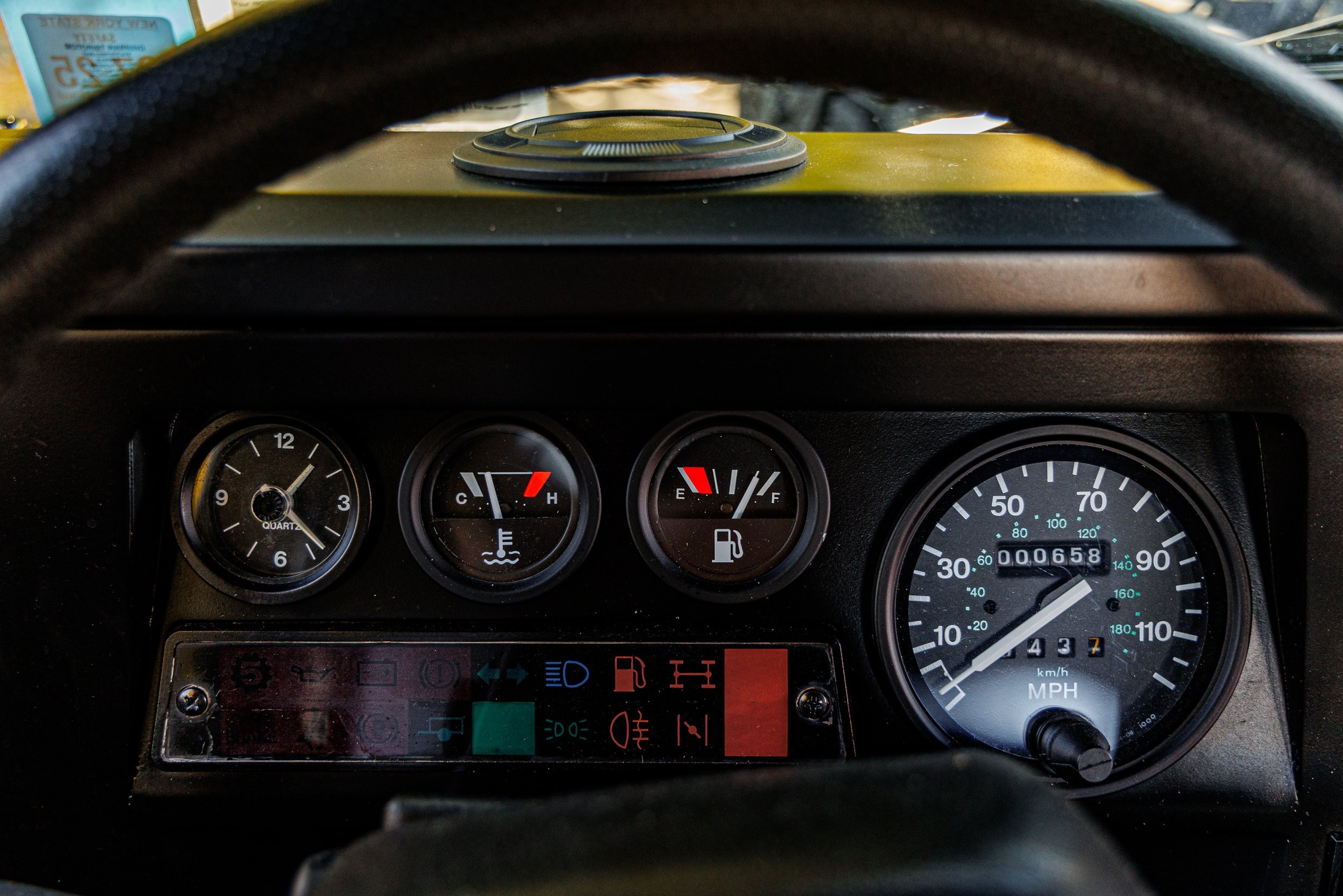 1988-land-rover-defender-90-soft-top (17)
