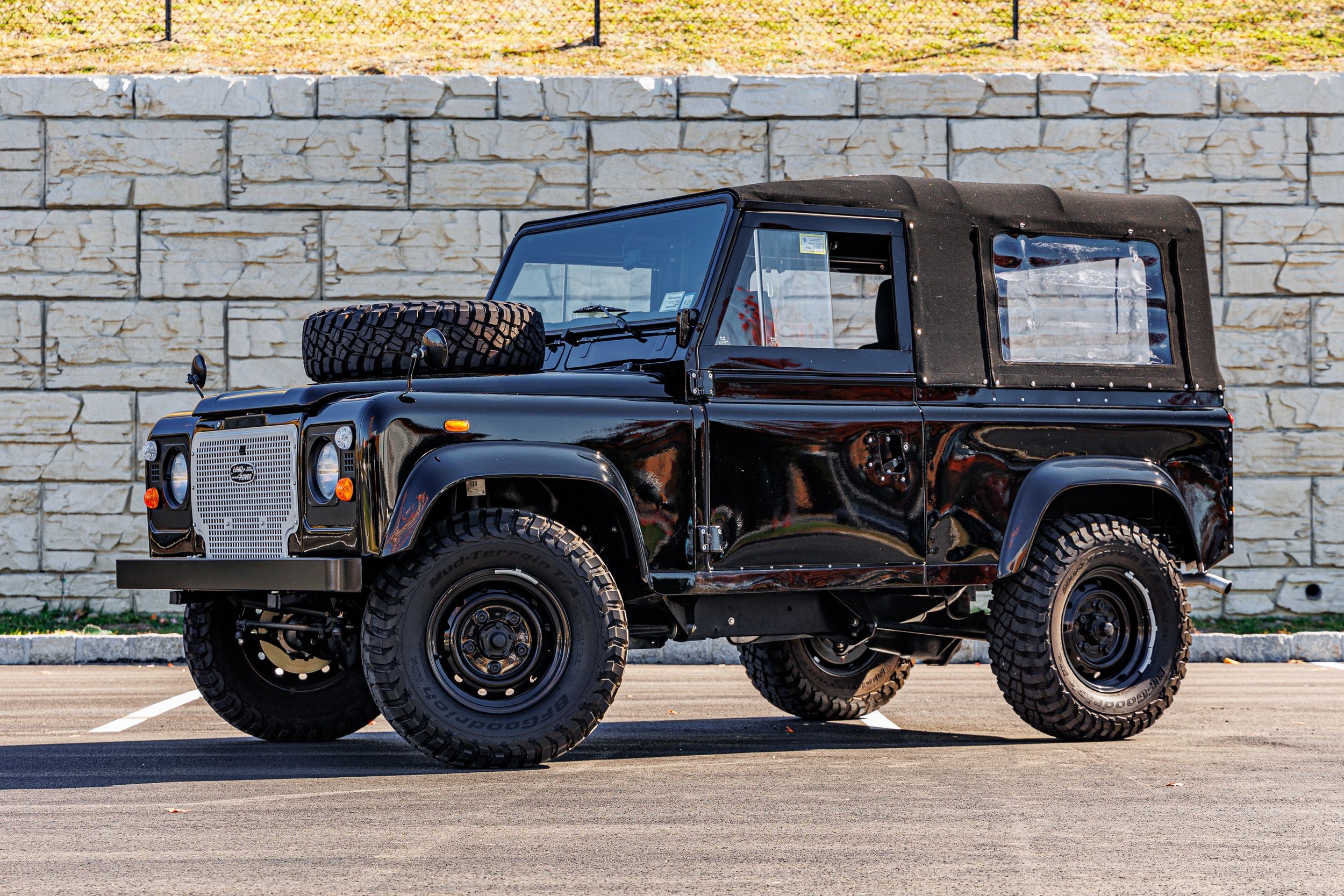 1988-land-rover-defender-90-soft-top (2)