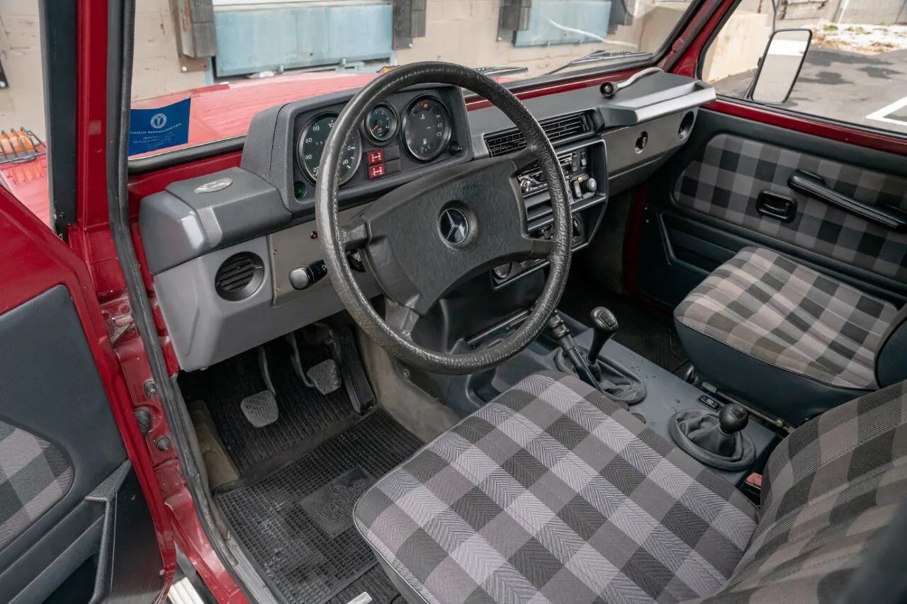 1989-mercedes-benz-300gd-for-sale (29)