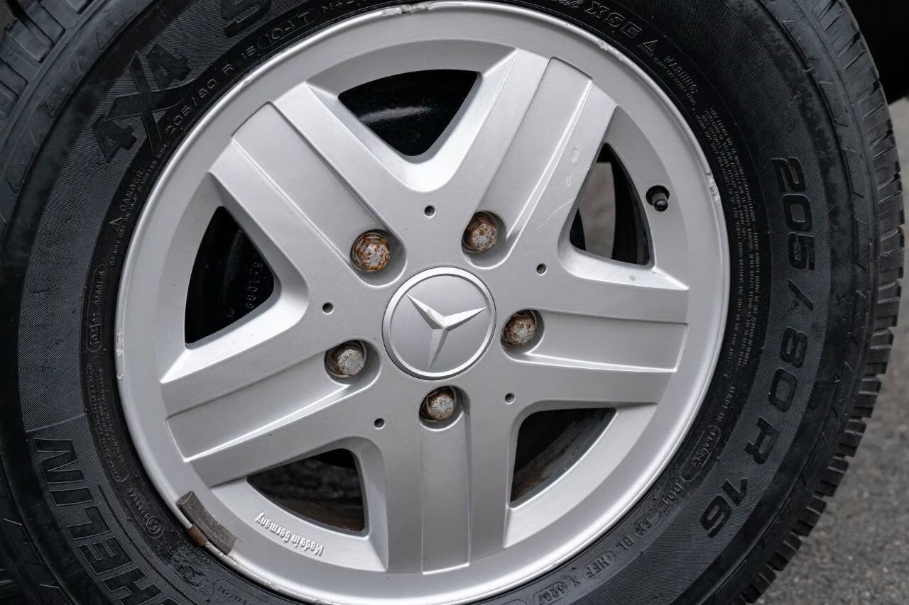 1989-mercedes-benz-300gd-for-sale (35)